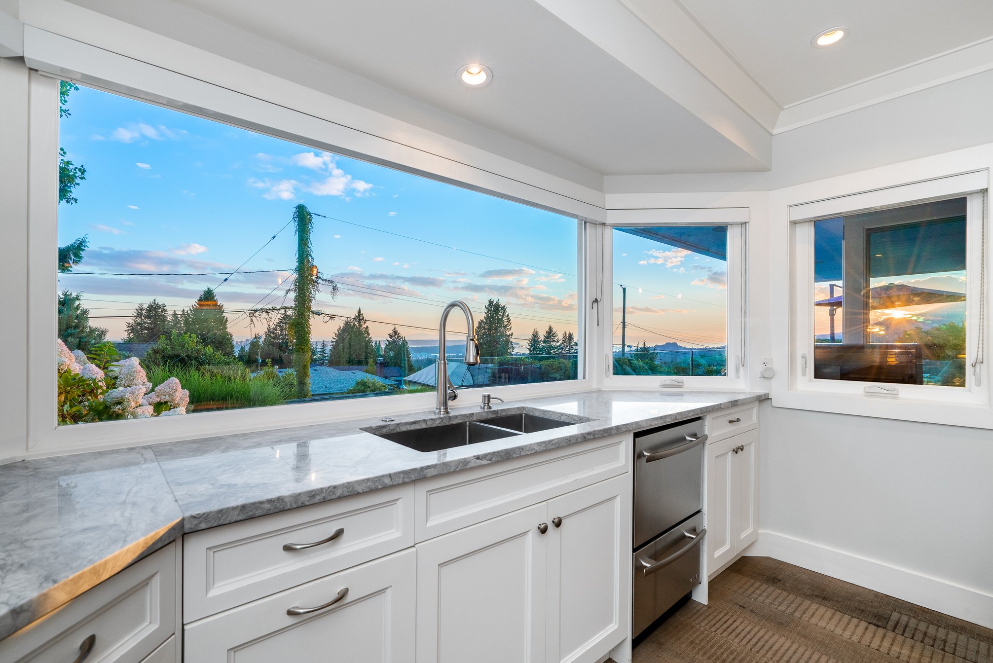 125 Kensington Crescent, Upper Lonsdale, North Vancouver – photo 8