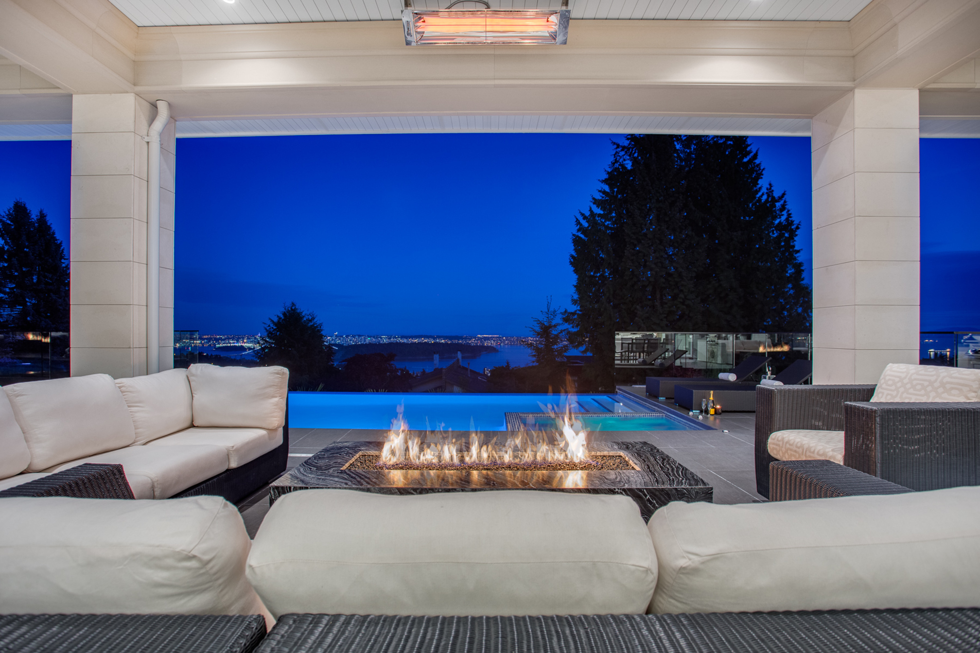 1515 Camelot, West Vancouver – photo 5