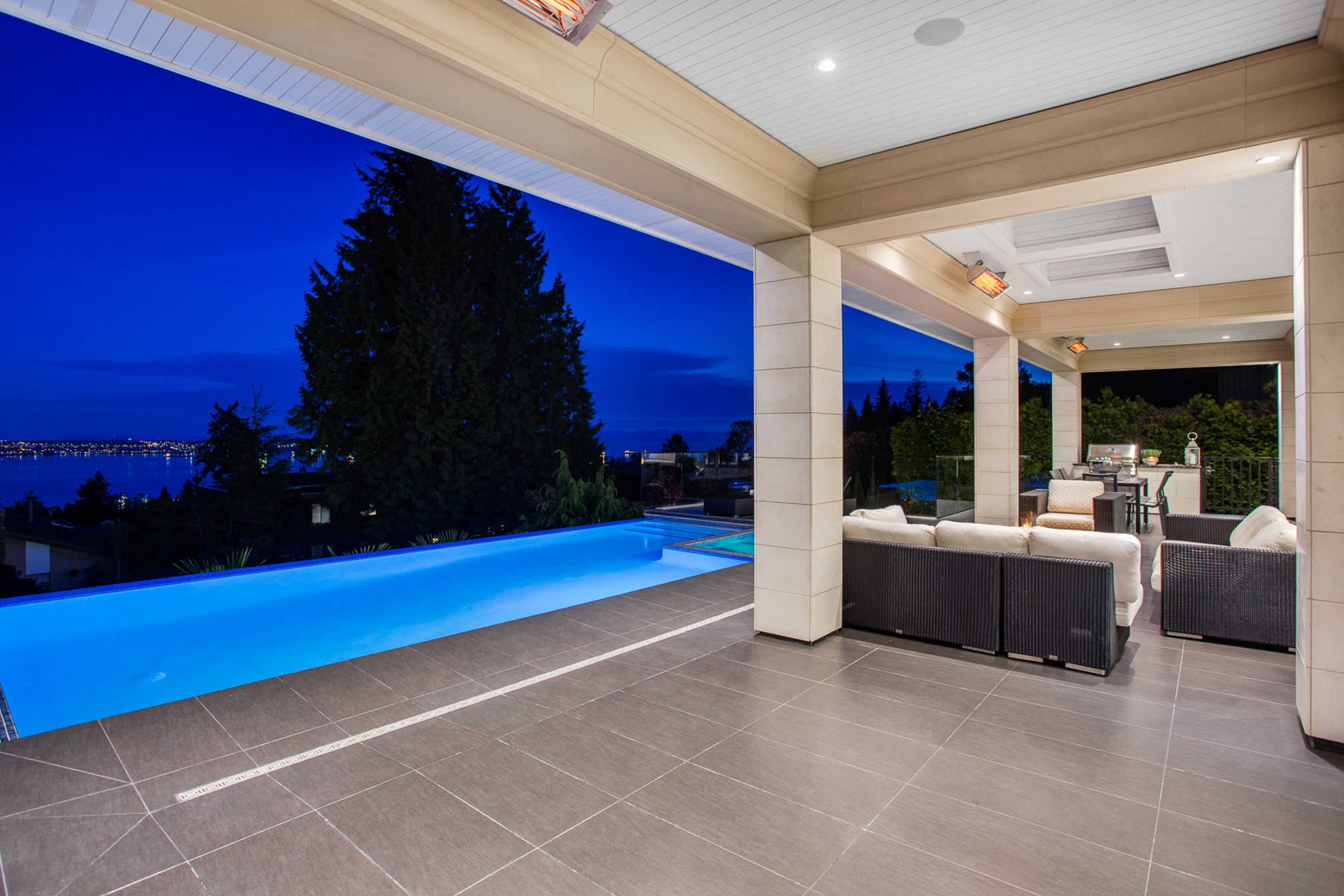 1515 Camelot, West Vancouver – photo 6