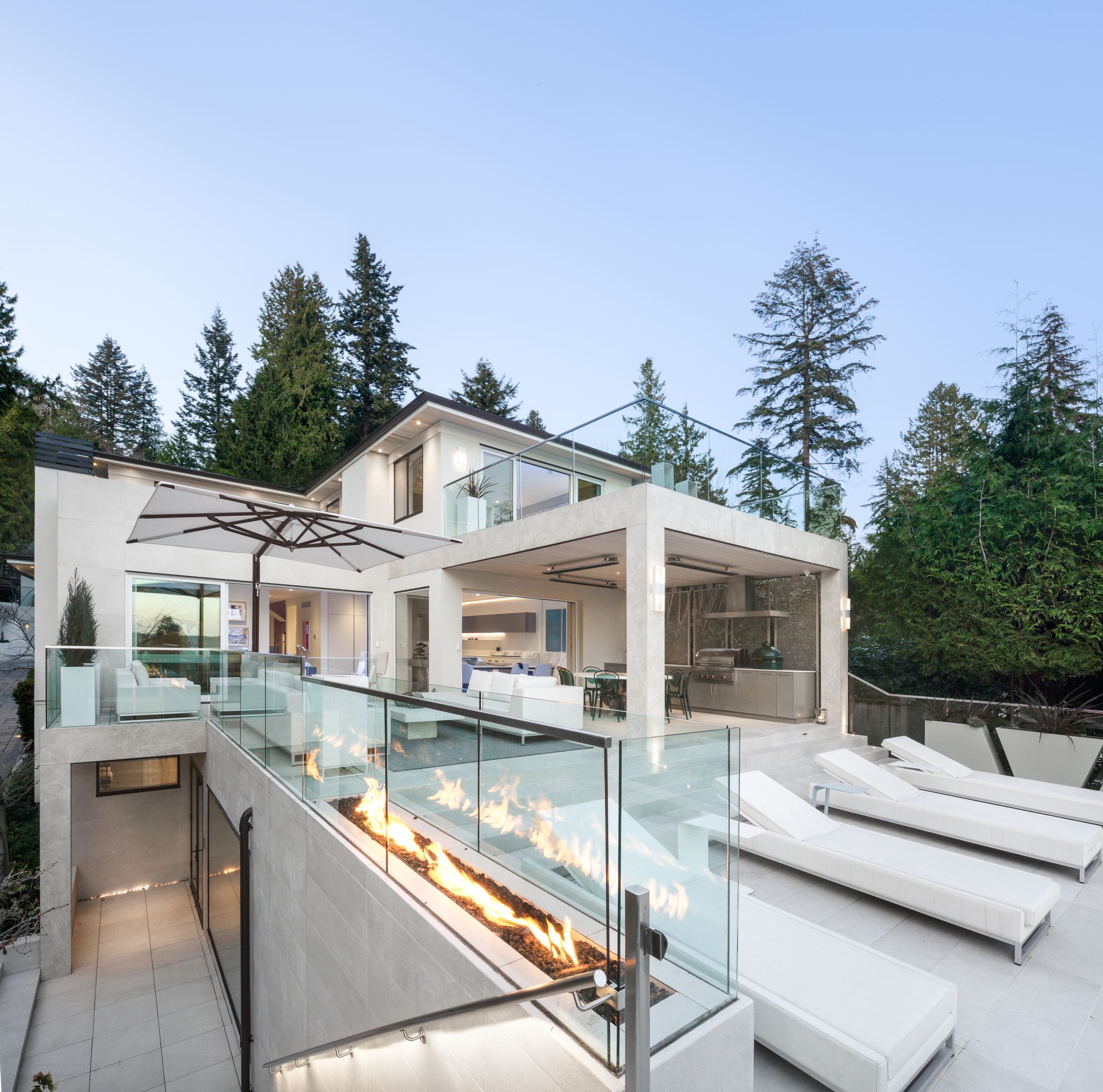 2919 Mathers Avenue, Altamont, West Vancouver – photo 2