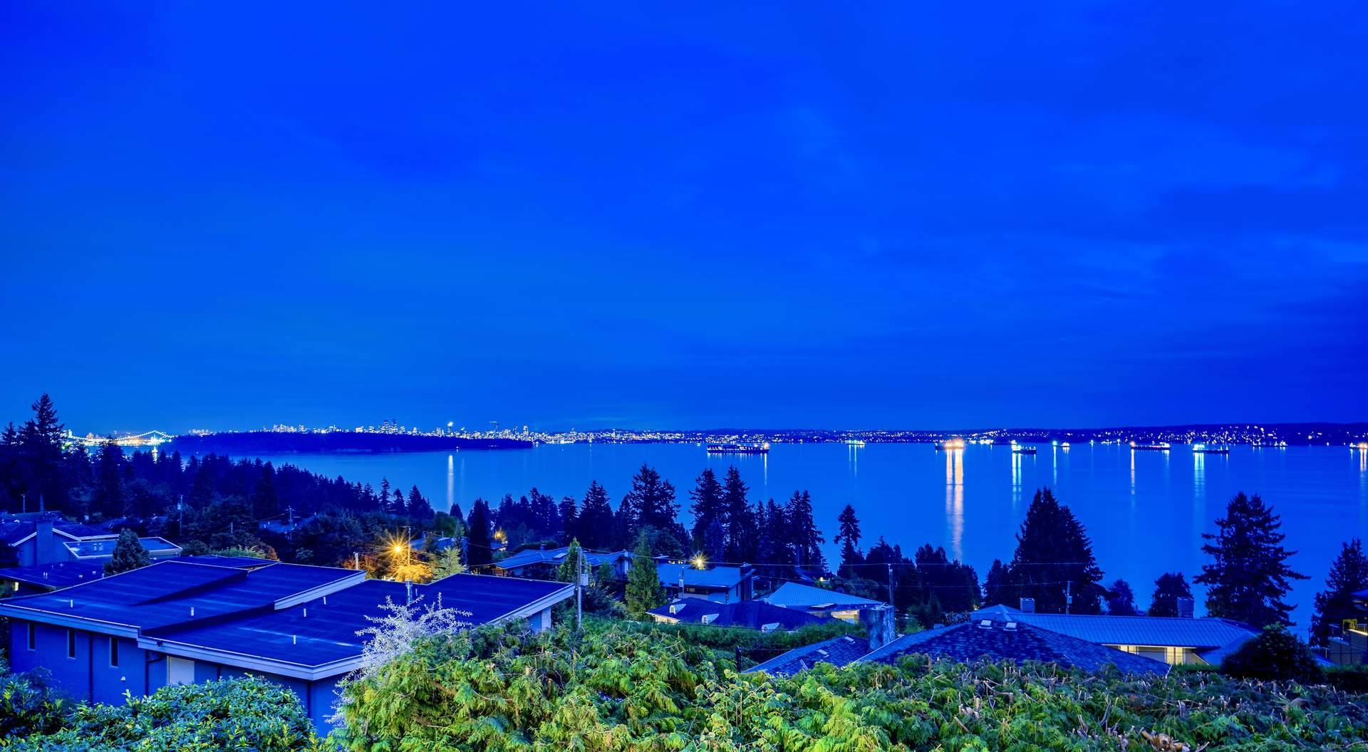 3326 Westmount Road, Westmount, West Vancouver – photo 1