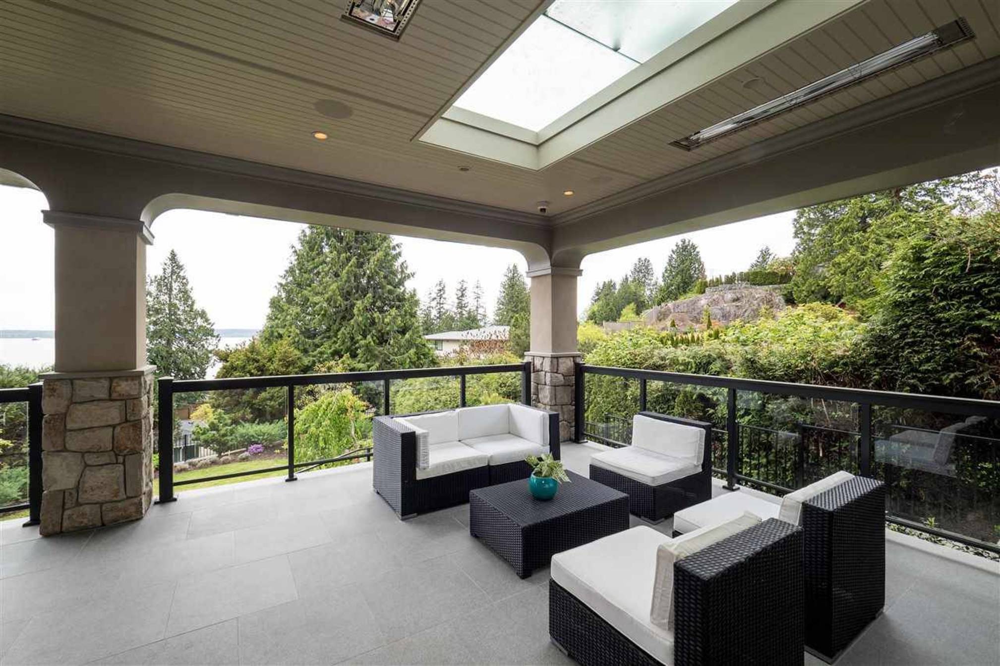 3330 Westmount Road, Westmount, West Vancouver – photo 13