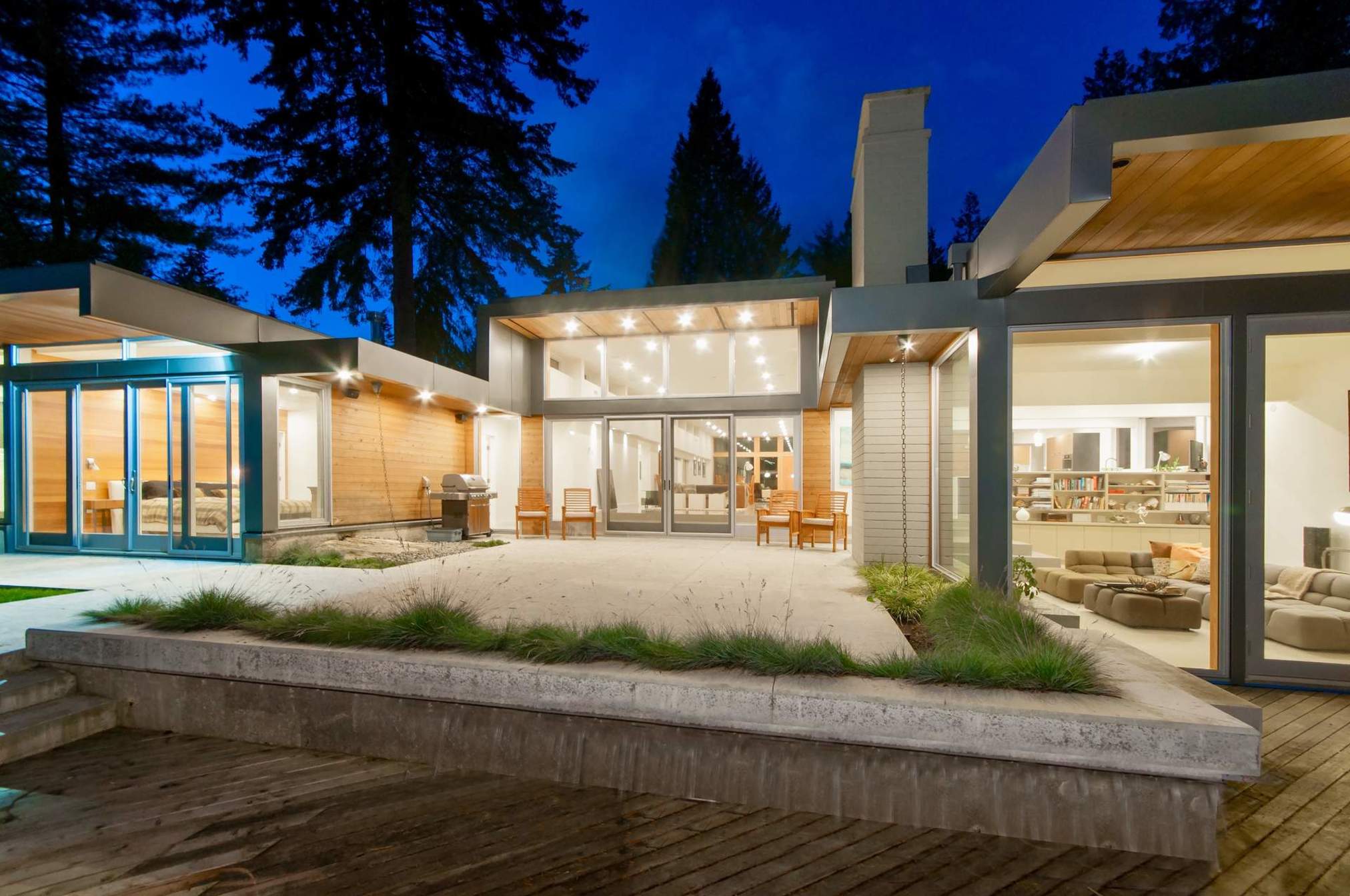 3584 Rockview Place, Westmount, West Vancouver – photo 13