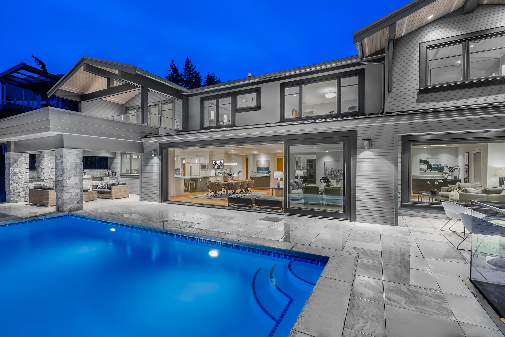 3820 Southridge Avenue, Bayridge, West Vancouver – photo 2