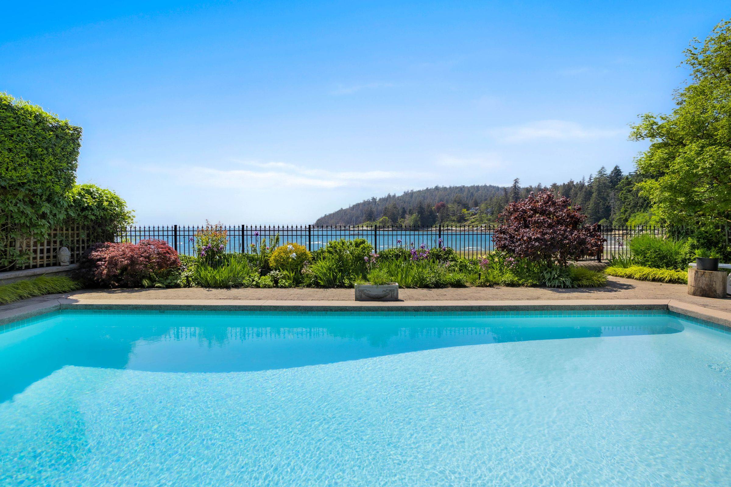 4472 Ross Crescent, Cypress, West Vancouver – photo 1