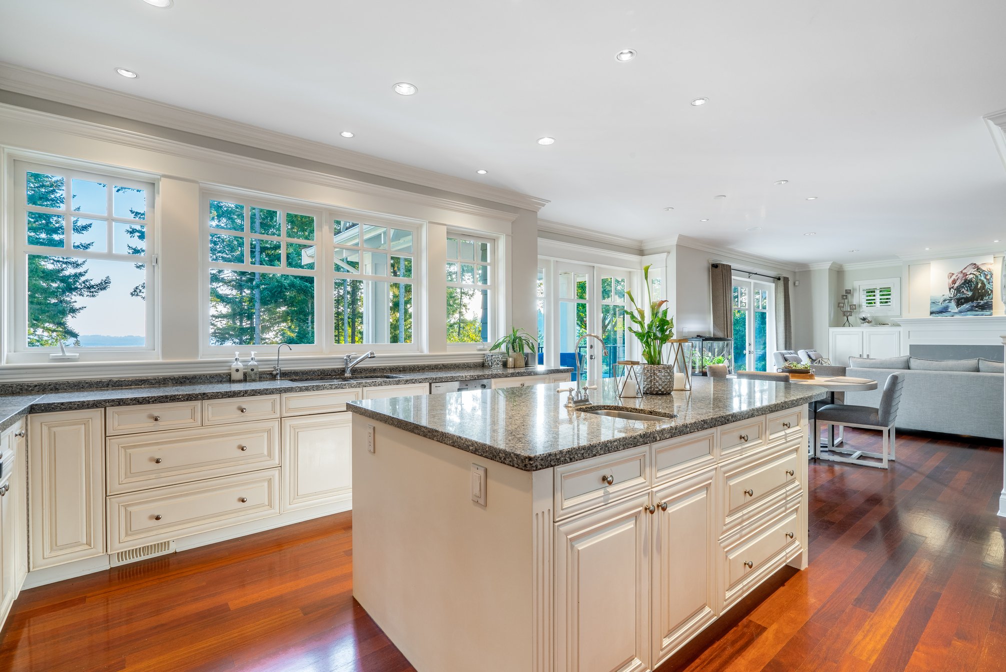 4638 Decourcy Court, Caulfeild, West Vancouver – photo 8