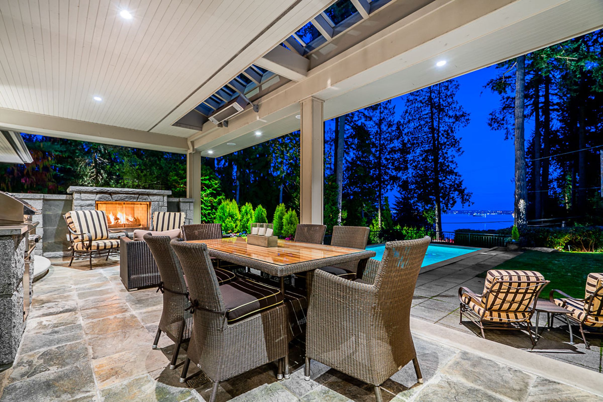 4675 Clovelly Walk, Caulfeild, West Vancouver – photo 5