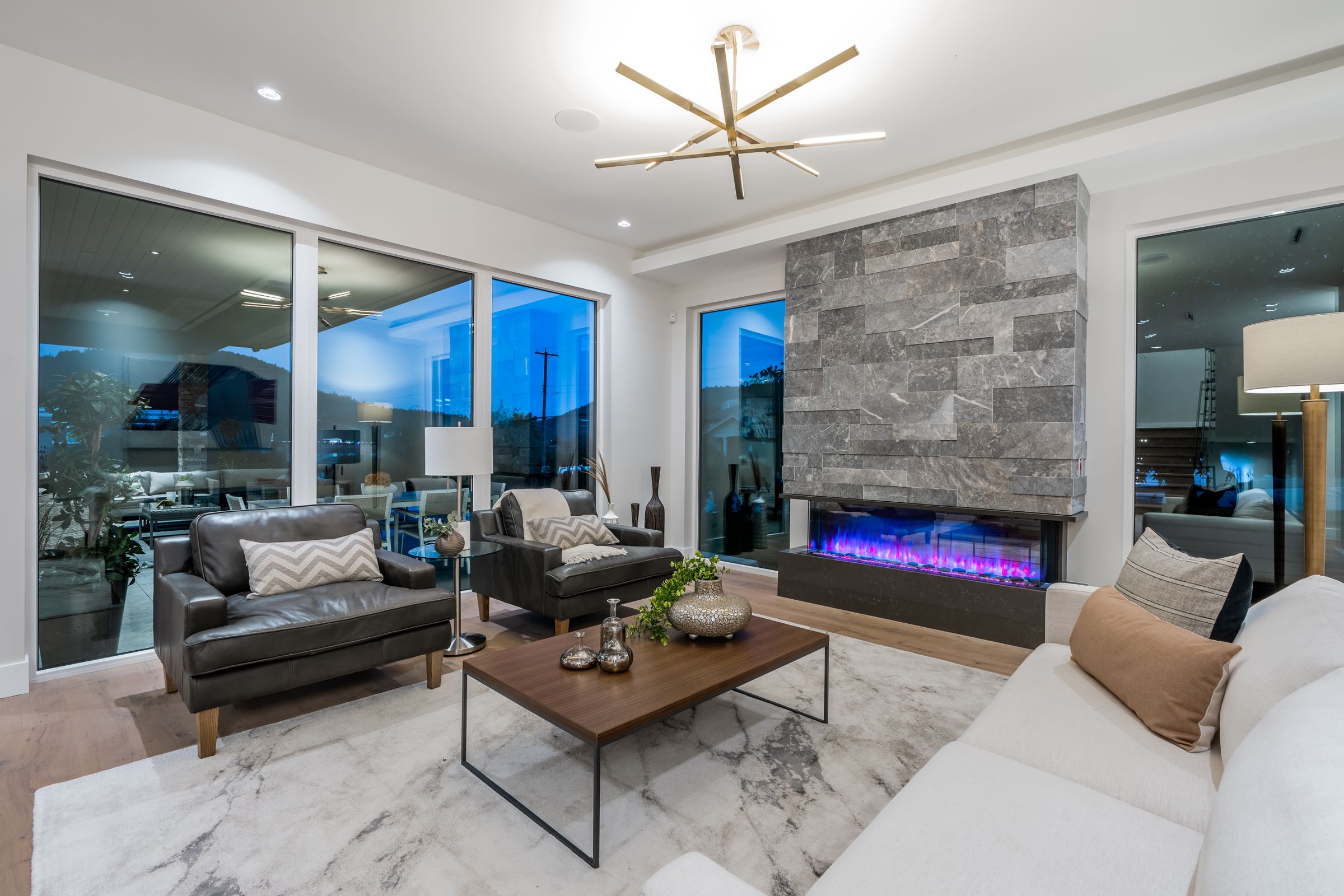 510 Roslyn Boulevard, Dollarton, North Vancouver – photo 6