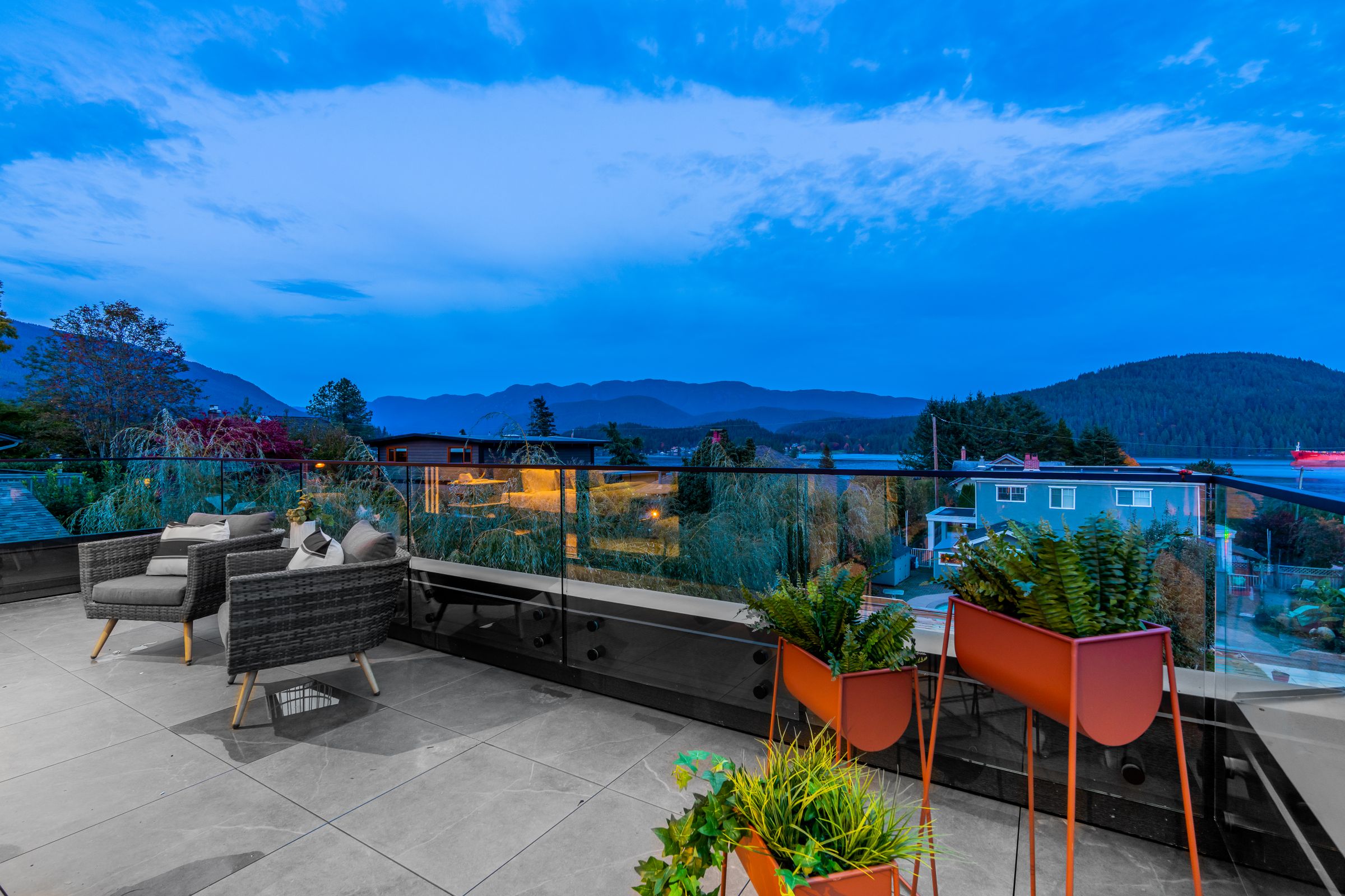 510 Roslyn Boulevard, Dollarton, North Vancouver – photo 58