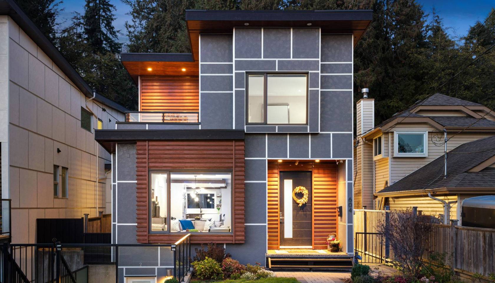 604 E 22nd, Grand Boulevard, North Vancouver – photo 1