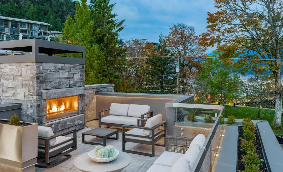 6478 Bay Street, Horseshoe Bay, West Vancouver