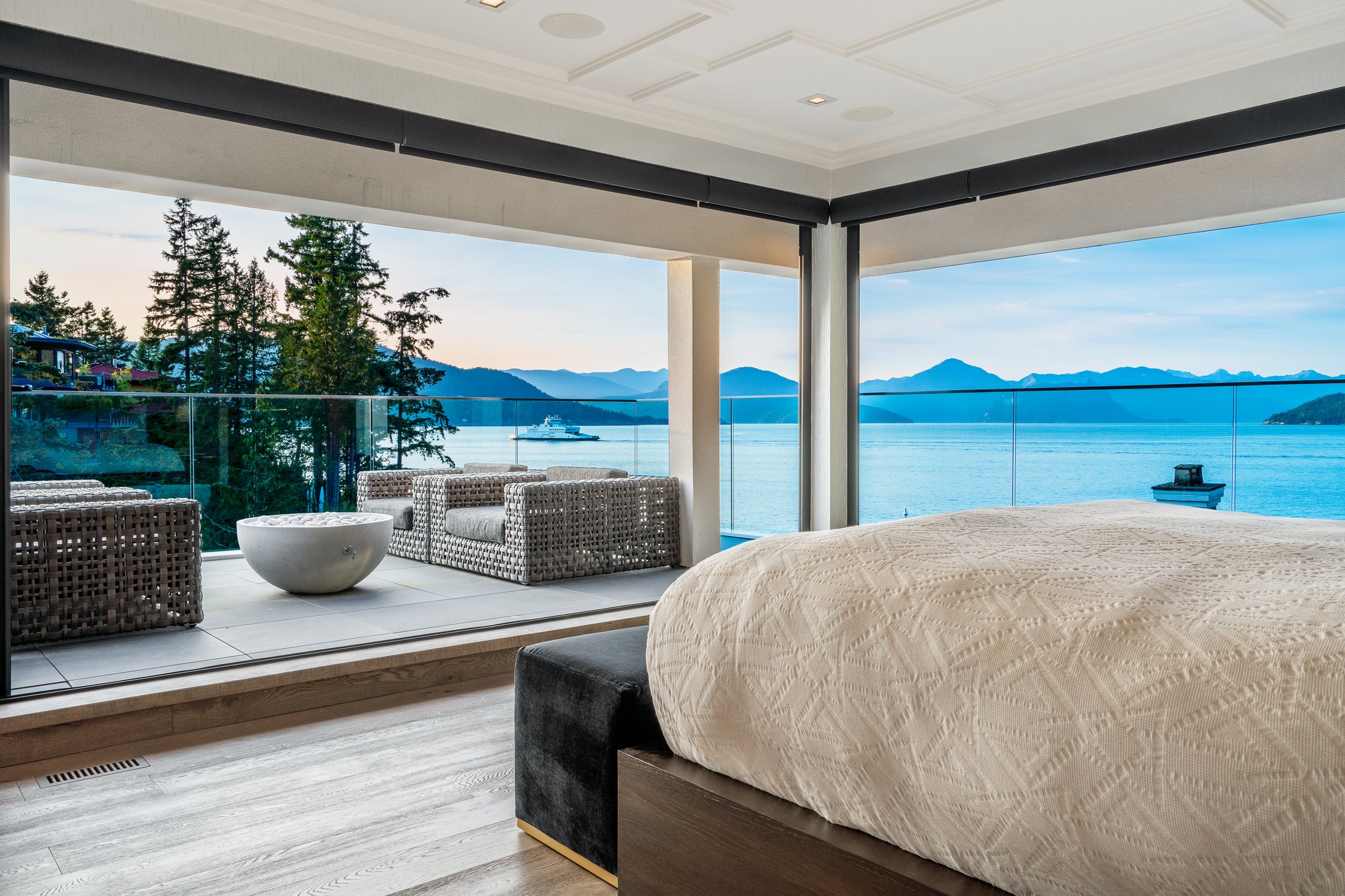 6892 Copper Cove Road, Whytecliff, West Vancouver – photo 10
