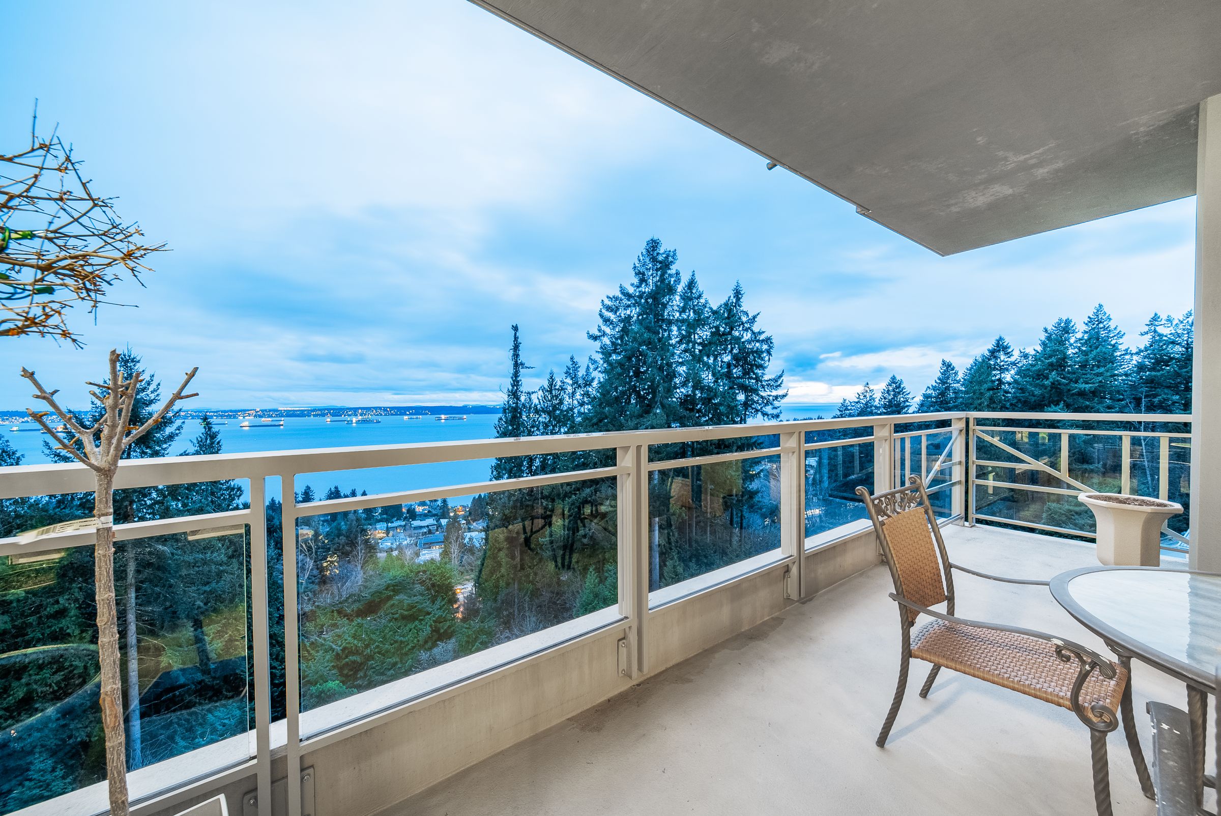 803 - 3335 Cypress Place, Cypress Park Estates, West Vancouver – photo 30