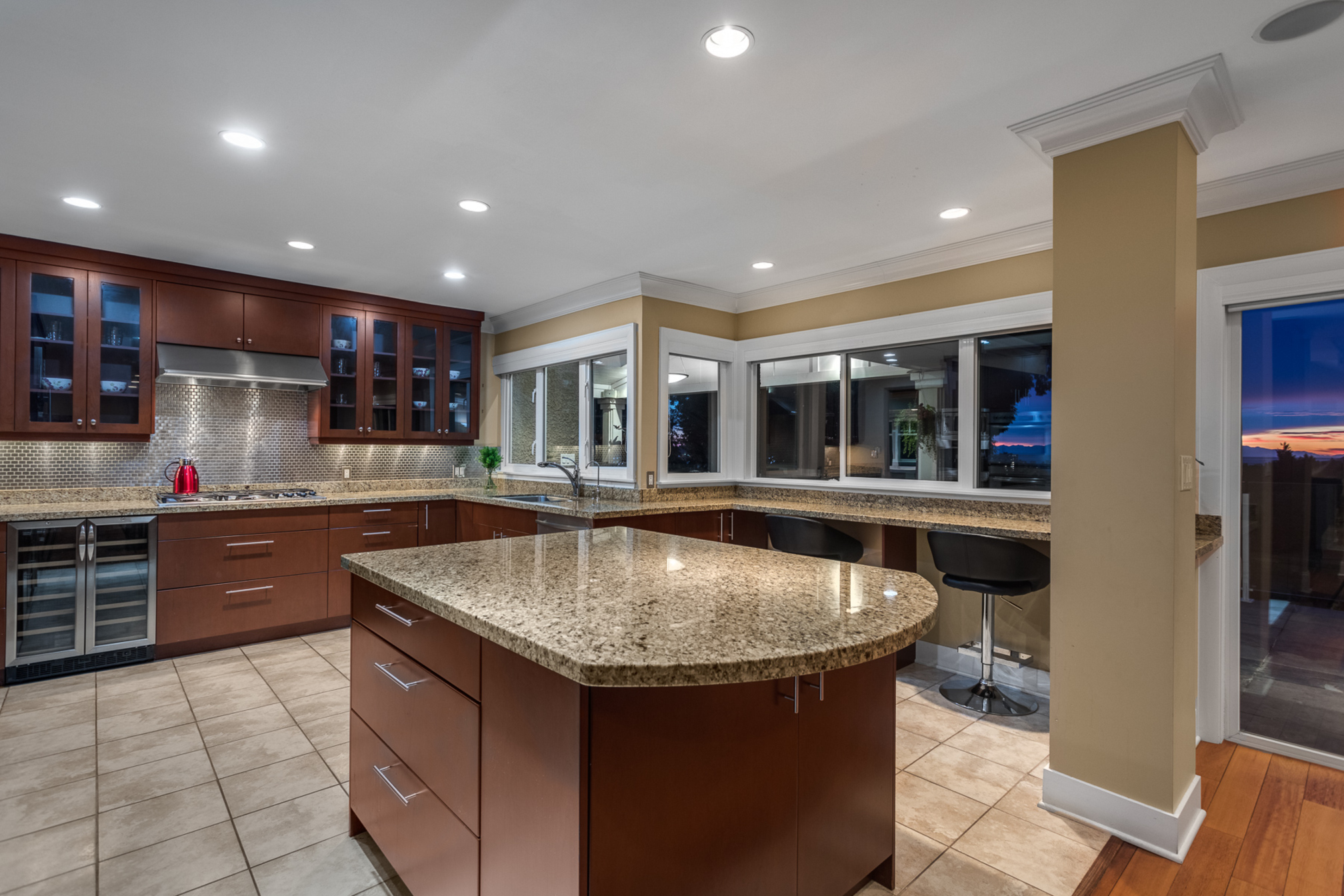 975 Leyland Street, Sentinel Hill, West Vancouver – photo 7