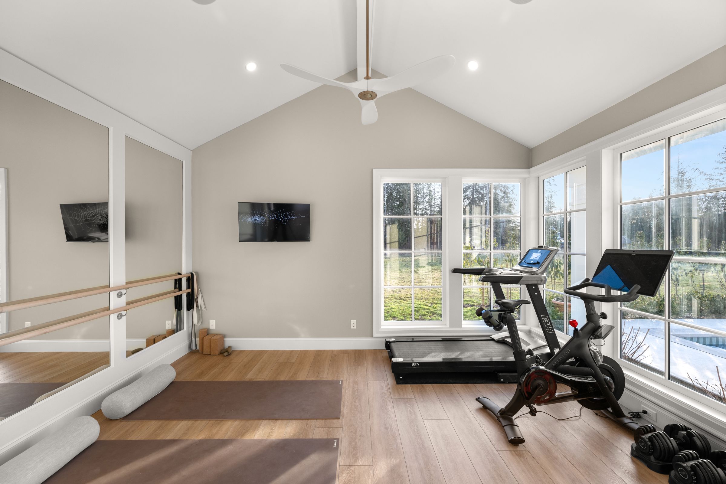 Address Upon Request, West Vancouver – photo 48
