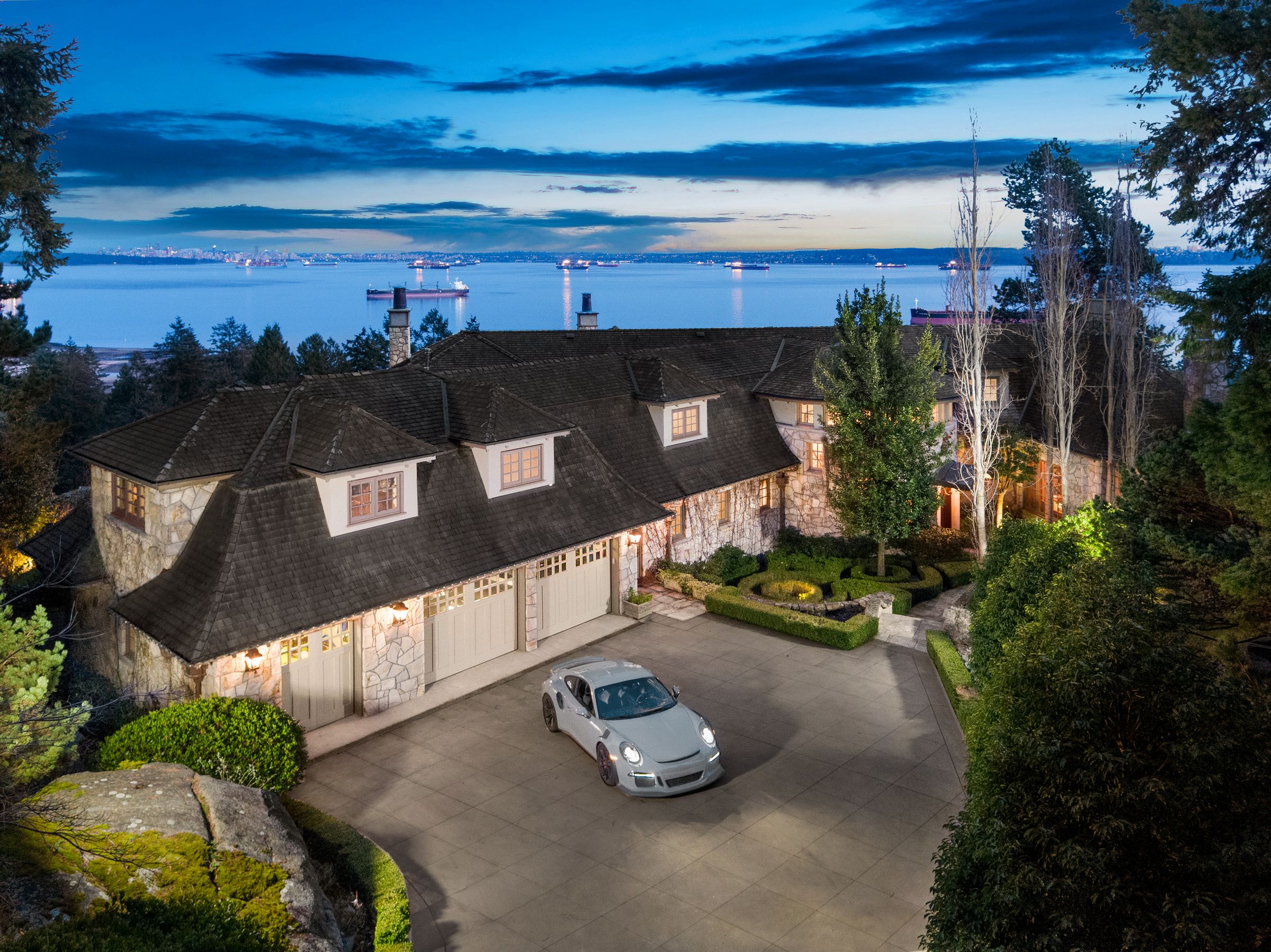 THE CLOVELLY ESTATE, Caulfeild, West Vancouver – photo 4