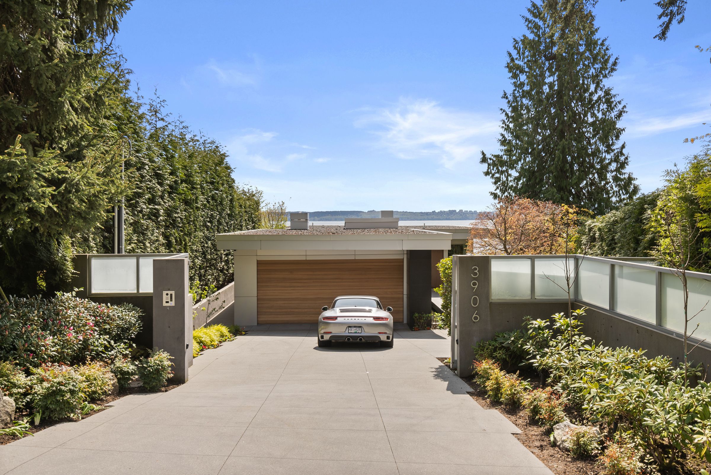 Address Upon Request, West Bay, West Vancouver – photo 4