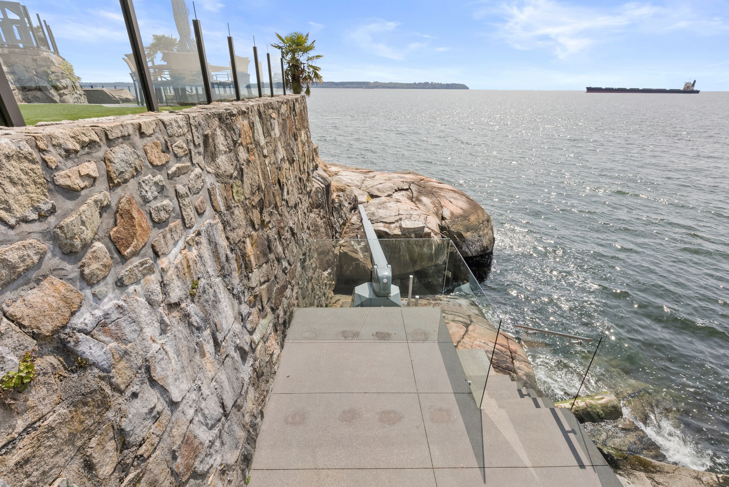 Address Upon Request, West Bay, West Vancouver – photo 33