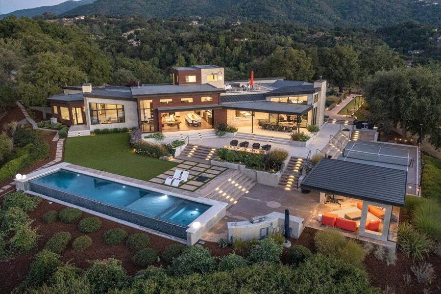 Luxury Portfolio International, luxury property platform where DJ Denner syndicates West Vancouver listings